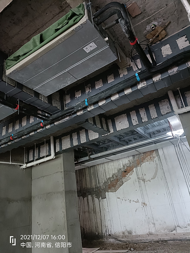 建筑结构加固中房梁粘钢板加固工艺说明 - 信阳通合建筑加固公司
