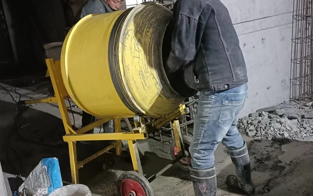 信阳某新建小区8号楼部分混凝土强度不达标加固 - 信阳通合建筑加固公司